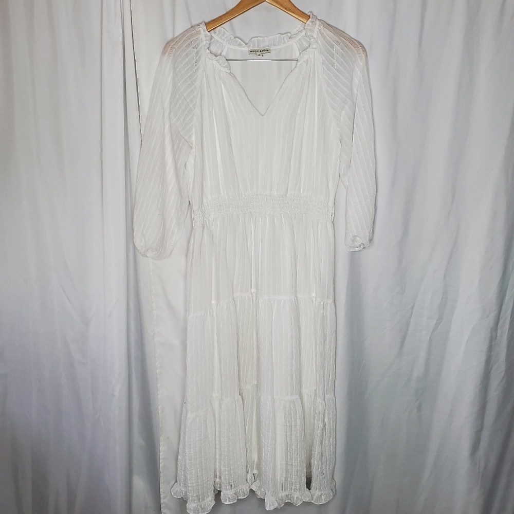 ♤ Moon River White Peasant Dress Size Medium